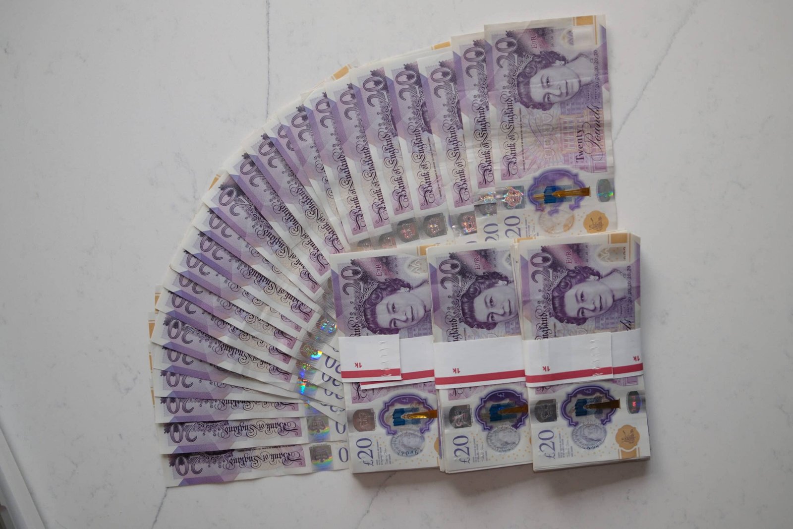 20 pound notes stacked